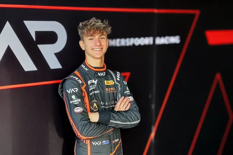 Dante Vinci - Racing Driver