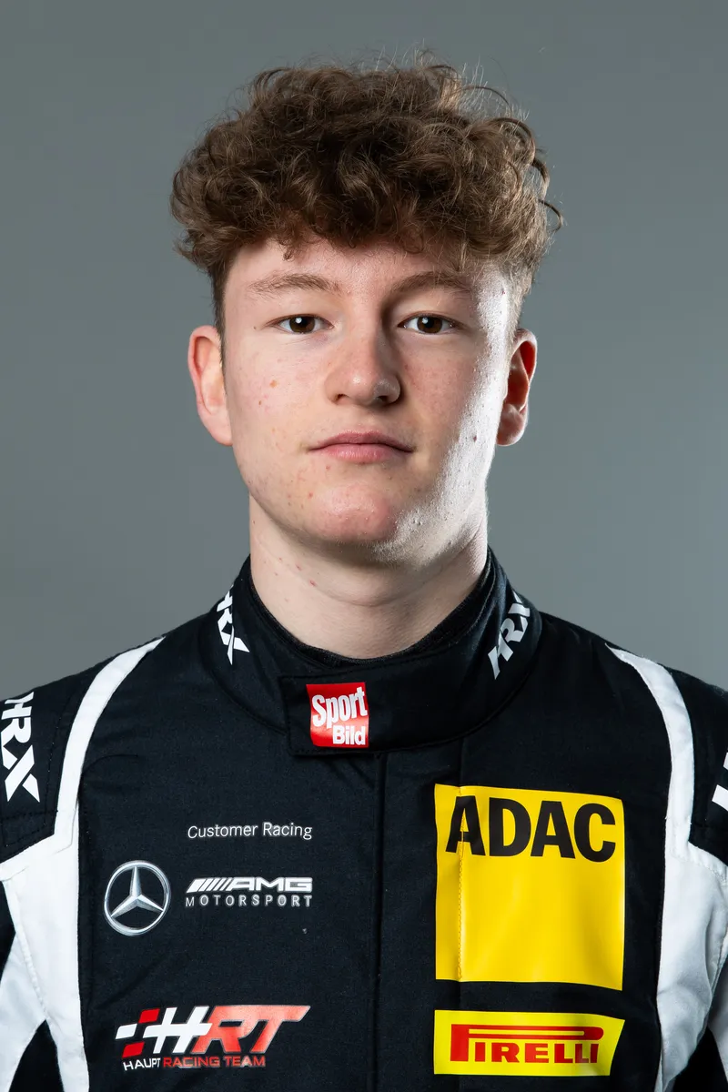 Finn Wiebelhaus - Racing Driver