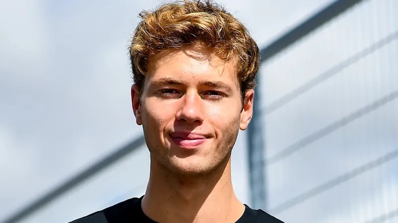 Javier Sagrera - Racing Driver