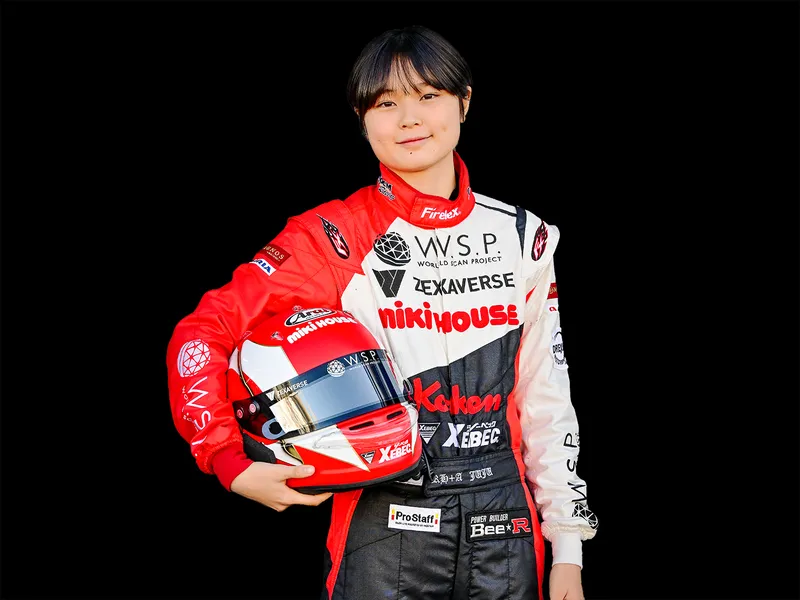 Juju Noda - Racing Driver