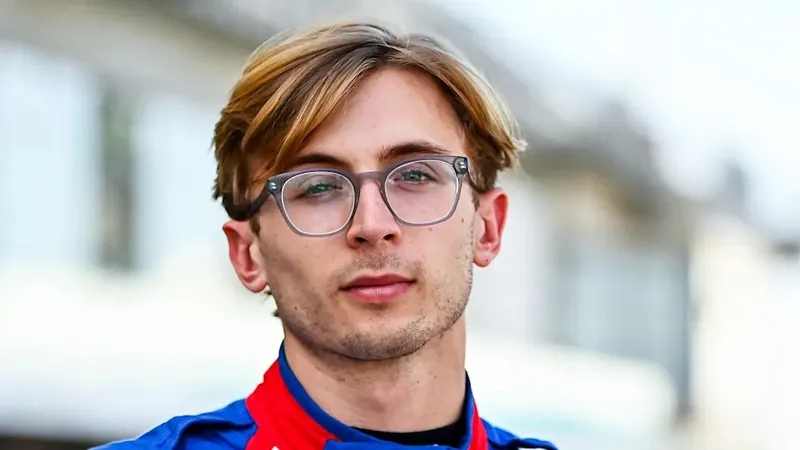 Max Esterson - Racing Driver