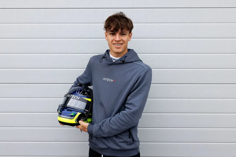 Reza Seewooruthun - Racing Driver