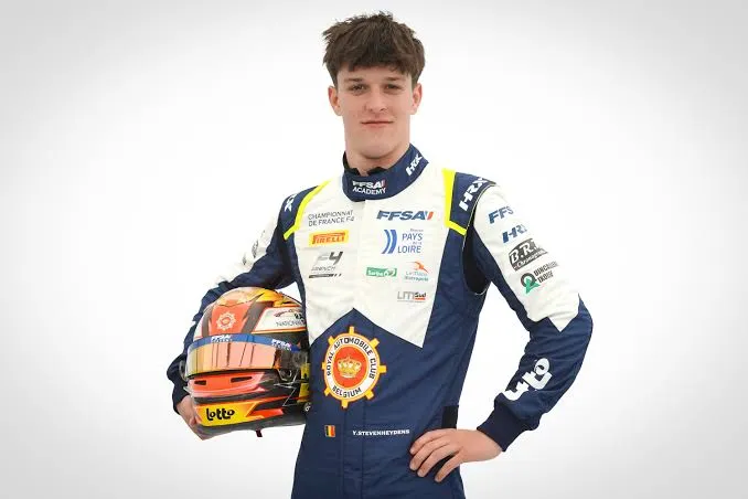 Yani Stevenheydens - Racing Driver